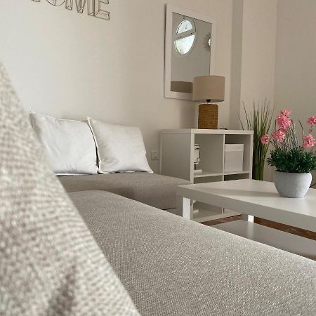 Apartamento Plaza Espana Эсиха Экстерьер фото