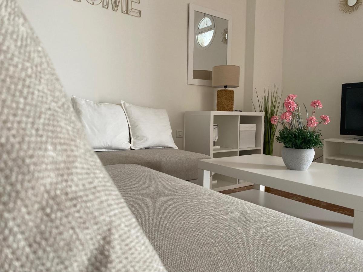 Apartamento Plaza Espana Эсиха Экстерьер фото