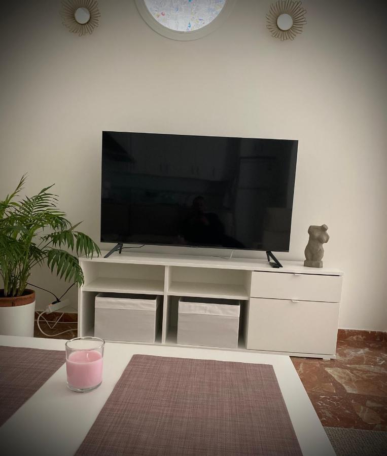 Apartamento Plaza Espana Эсиха Экстерьер фото